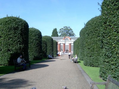 Kensington Palace Gardens Londýn 2005