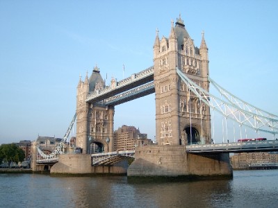Tower Bridge Londýn 2005