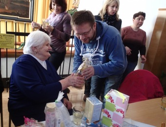 13.2.2015 Jubileum 85 let - p. Zdena Sütterová