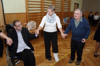 29.10. 2015 - Věneček na závěr tanečních - Dlouhoňovice