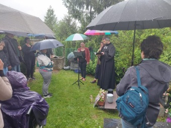 2022 Poslední rozloučení s paní Zdeňkou Sütterovou - Písečná (25.5.)