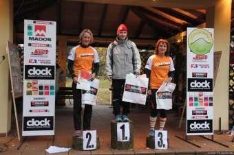 Foto Iscarex - Honza Šimůnek a Markéta Černá: 2. ročník běžeckého krosu Okolo Žampachu 23.10. 2016