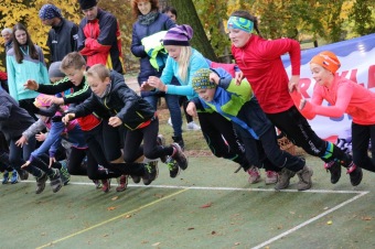 Foto Iscarex - Honza Šimůnek a Markéta Černá: 2. ročník běžeckého krosu Okolo Žampachu 23.10. 2016
