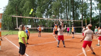 10. - 12.6. 2016 Přehazovaná Dřevěnice - XXI. ročník národního turnaje - den druhý - zahájení a zápasy