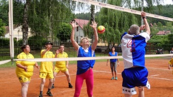 10. - 12.6. 2016 Přehazovaná Dřevěnice - XXI. ročník národního turnaje - den druhý - zahájení a zápasy