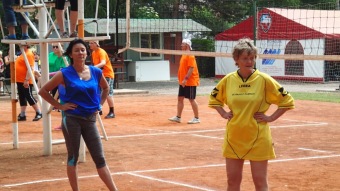 10. - 12.6. 2016 Přehazovaná Dřevěnice - XXI. ročník národního turnaje - den druhý - zahájení a zápasy