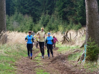 2016 Orientační běžci na Žampachu (5. kolo VčP OB 16.04. 2016)