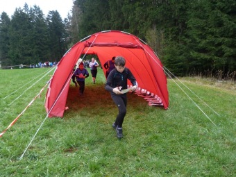 2016 Orientační běžci na Žampachu (5. kolo VčP OB 16.04. 2016)