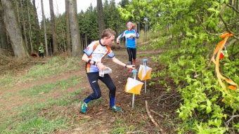 2016 Orientační běžci na Žampachu (5. kolo VčP OB 16.04. 2016)