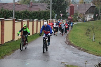 FOTO Honza Šimůnek 4. ročník běžeckého krosu Okolo Žampachu 27.10. 2018
