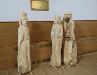 Dřevořezby v kapli sv. Bartoloměje.