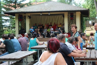 2019 - Letní hudební festival pod hradem Žampach 6.7.)