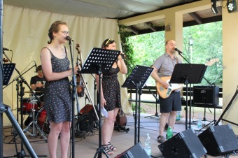 2019 - Letní hudební festival pod hradem Žampach 6.7.)