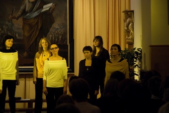 12.12 2014  Vánoční akce - Jarmark - dětské dílny - koncert