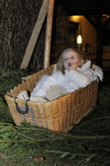 11.12. 2015 - Vánoční akce - Jarmark - dětské dílny - koncert