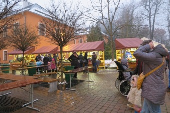 9.12. 2016 - Vánoční akce - Jarmark - dětské dílny - koncert Corale Žamberk