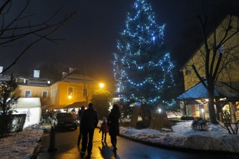 9.12. 2016 - Vánoční akce - Jarmark - dětské dílny - koncert Corale Žamberk