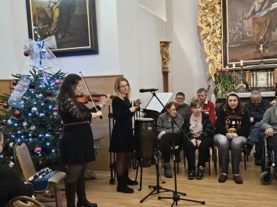 2025 - Vánoční akce - Jarmark - dětské dílny - koncert (28.11.)