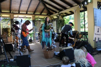 2017 - Zámecká slavnost a dětský den - 50 let služeb (27.5.)