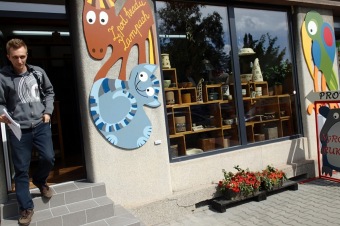 8.9. 2015 Otevření obchůdku ´Z pod hradu Žampach´ v Letohradu