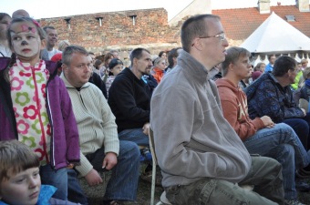 10.-12.9. 2015  GINKO - taneční kroužek na festivalu - Jičín - město pohádky