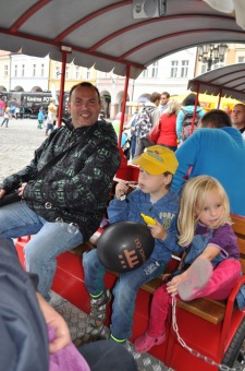 10.-12.9. 2015  GINKO - taneční kroužek na festivalu - Jičín - město pohádky