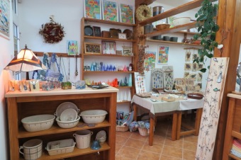 13.12. 2016 Obchůdek Z pod hradu Žampach-  Letohrad - vánoční prodej - zahájen