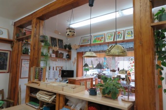 13.12. 2016 Obchůdek Z pod hradu Žampach-  Letohrad - vánoční prodej - zahájen