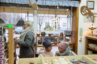 13.12. 2016 Obchůdek Z pod hradu Žampach-  Letohrad - vánoční prodej - zahájen