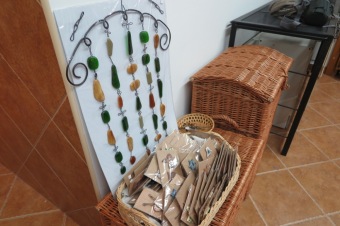 13.12. 2016 Obchůdek Z pod hradu Žampach-  Letohrad - vánoční prodej - zahájen