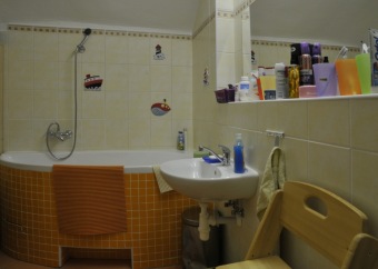 18.2. 2016 Byt - děti, č.p. 4 Žampach - prohlídka bytu.