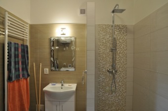 20.4. 2016 Chráněné bydlení - Žamberk, ul. Českých bratří - prohlídka bytů