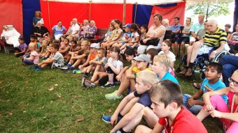 14.9. 2016 Barbušáci zahráli a zazpívali pro pacienty v Hamzově léčebně - Luže Košumberk