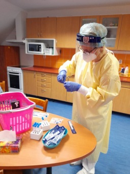 Povzbuzující zpráva z 12.11. 2020 - výsledky z druhého testovacího dne - všichni testovaní uživatelé služeb a zaměstnanci s negativním výsledkem testu!