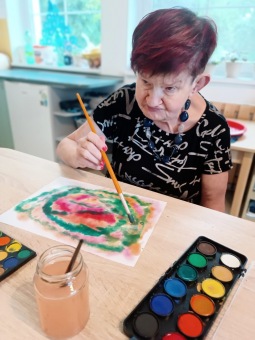 2025 Aktivizační činnost - výtvarná tvorba - domek Adam (8.7.)