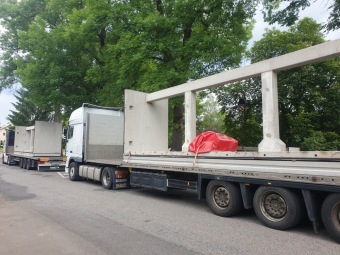 2023 Program dešťovka - průběh prací - montáž retenční nádrže 13.6. 2023