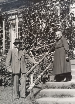 Ferdinand a Marie  Mrázkovi (hajný a pradlena)