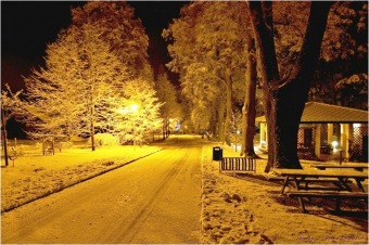 2016 Noční vánoční fotografie z areálu domova (J. Dostálek)