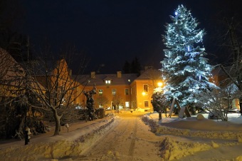 2016 Noční vánoční fotografie z areálu domova