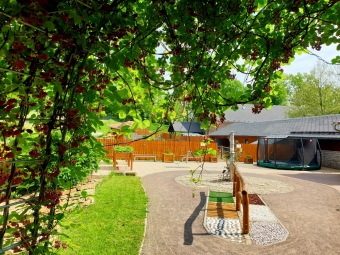 2021 Smyslový park - tunel plný vůně - akébie