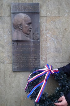 2016 uplynulo 100 let od úmrtí Dr. Františka Lützowa (*1849 - +1916) 13.1. 2016